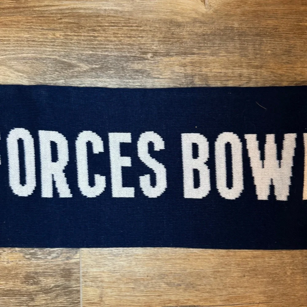 Armed Forces Bowl Scarf Navy‎ Blue Purple White Red Stripe Fringed